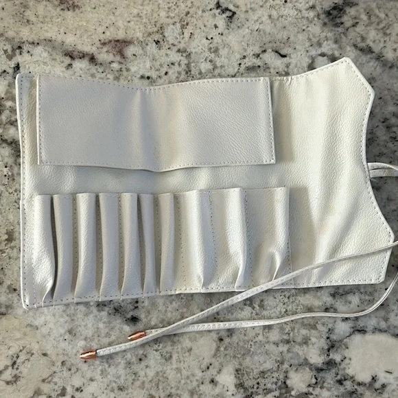 makeup brush case - Picture 2 of 3